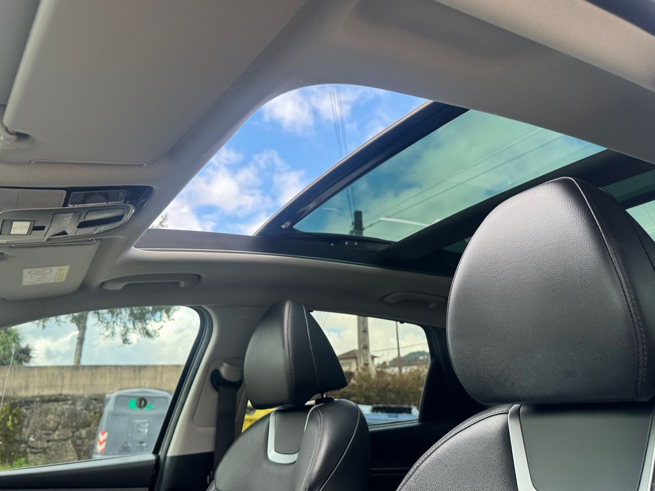 Hyundai Tucson 1.6 TGDI PHEV STYLE AUTO 4X4 - Foto 2