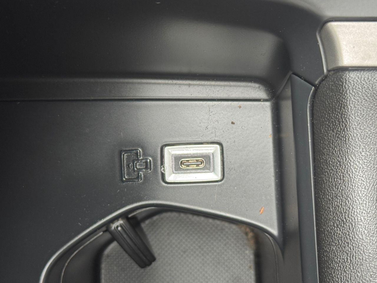 Peugeot 308 SW ACTIVE PACK BLUE HDI 130 CV - Foto 2