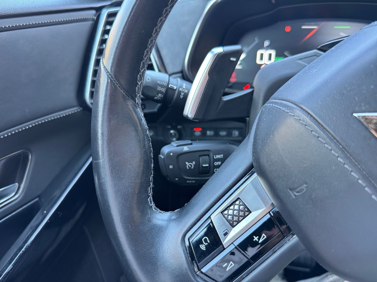 DS DS 7 Crossback E TENSE 4X4 GRAND CHIC - Foto 2