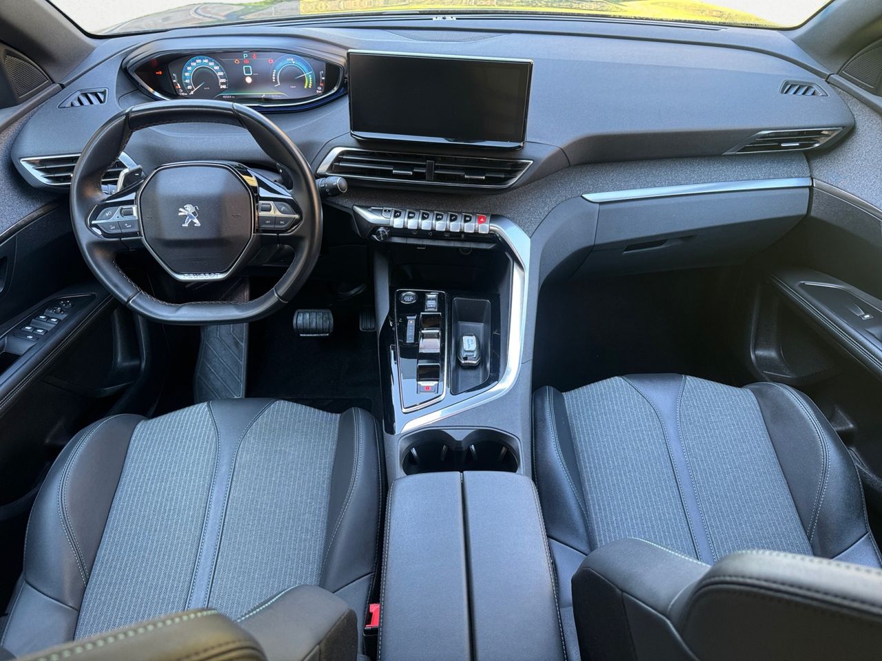 Peugeot 3008 Hybrid ALLURE PACK PLUG IN HYBRID 225 e EAT8 - Foto 2