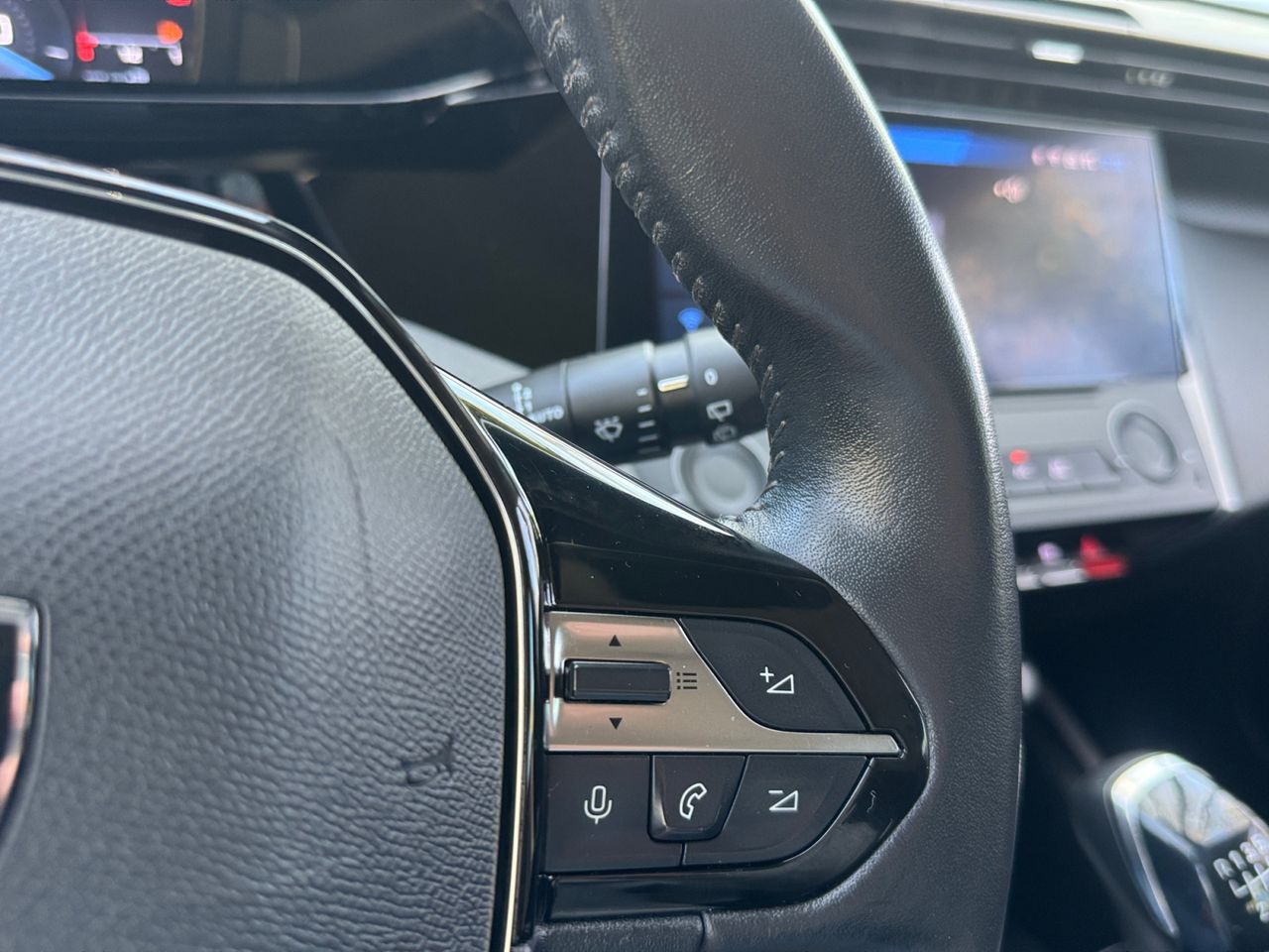 Peugeot 308 SW ACTIVE PACK BLUE HDI 130 CV - Foto 2