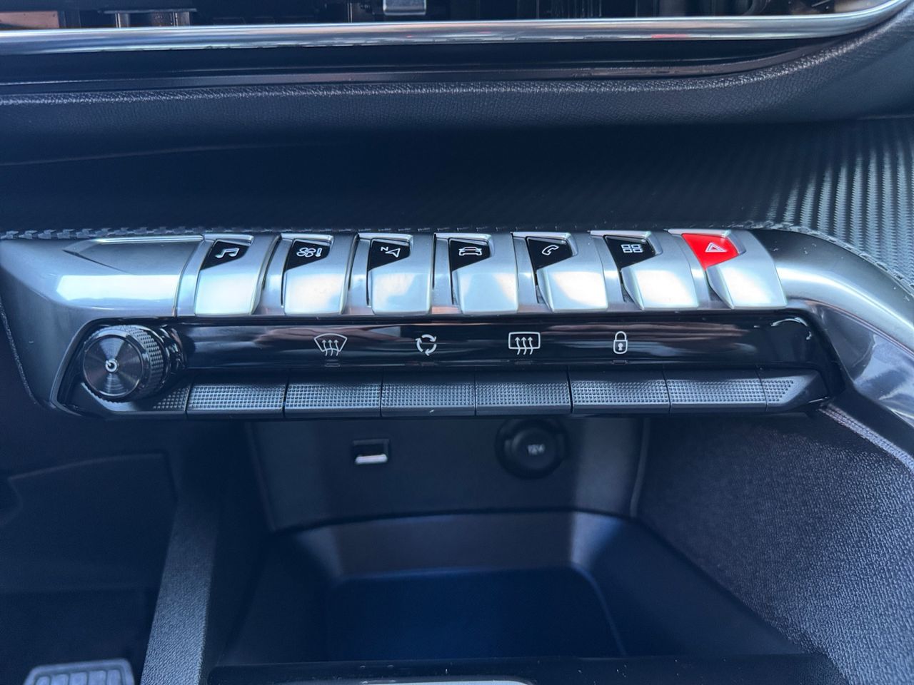 Peugeot 3008 Hybrid ALLURE PACK HYBRID 136 e DCS6 - Foto 2