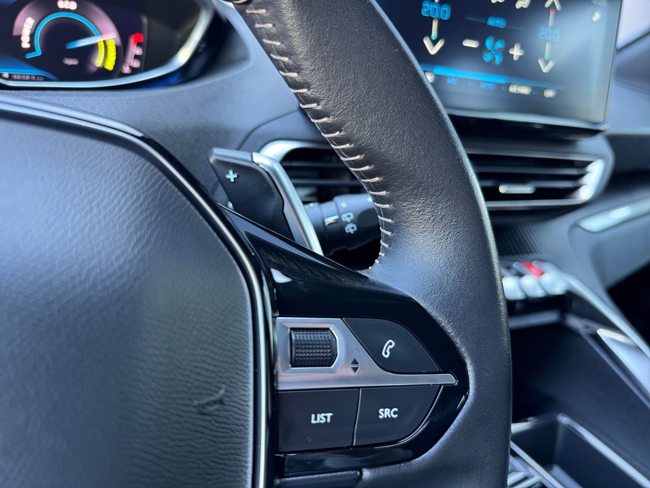 Peugeot 3008 Hybrid ALLURE PACK HYBRID 136 e DCS6 - Foto 2