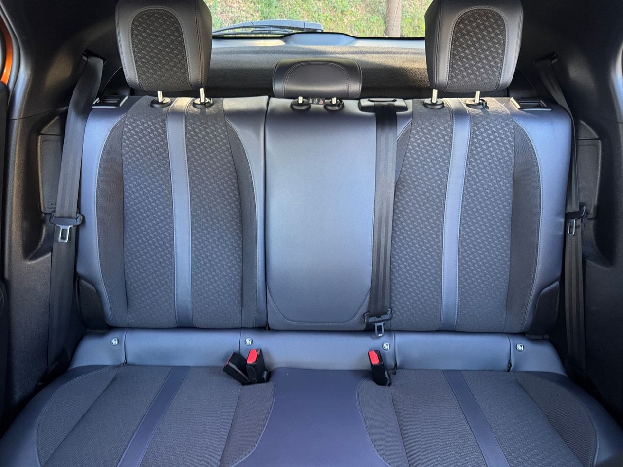 Peugeot 2008 ALLURE PURE TECH 100 CV - Foto 2