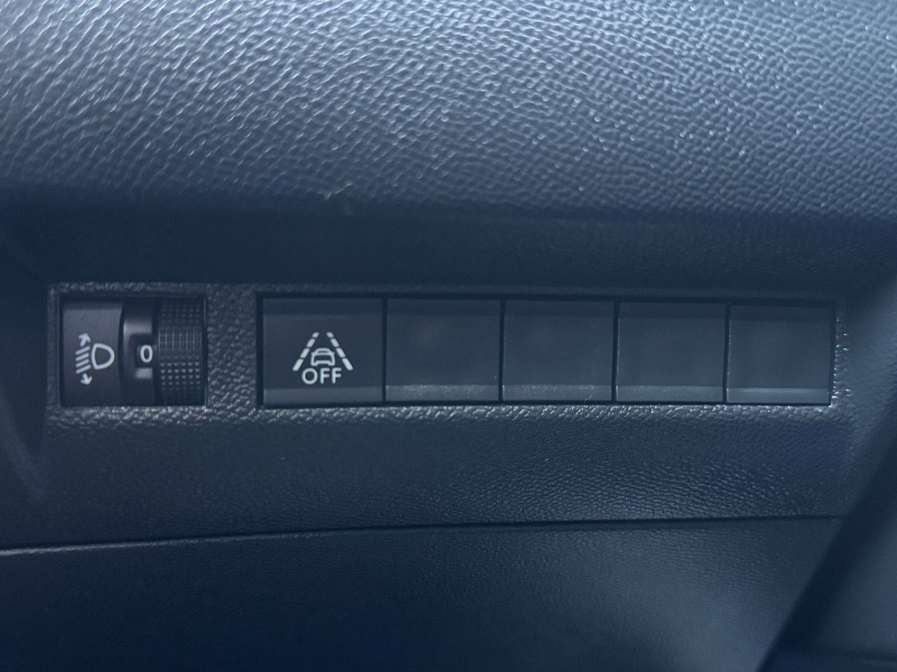 Peugeot 2008 ALLURE PURE TECH 100 CV - Foto 2