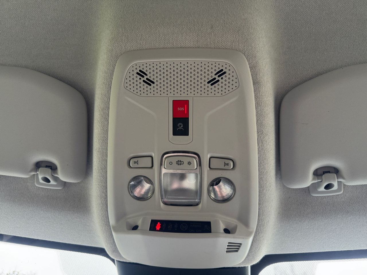 Citroën C4 BLUE HDI 110 CV FEEL - Foto 2