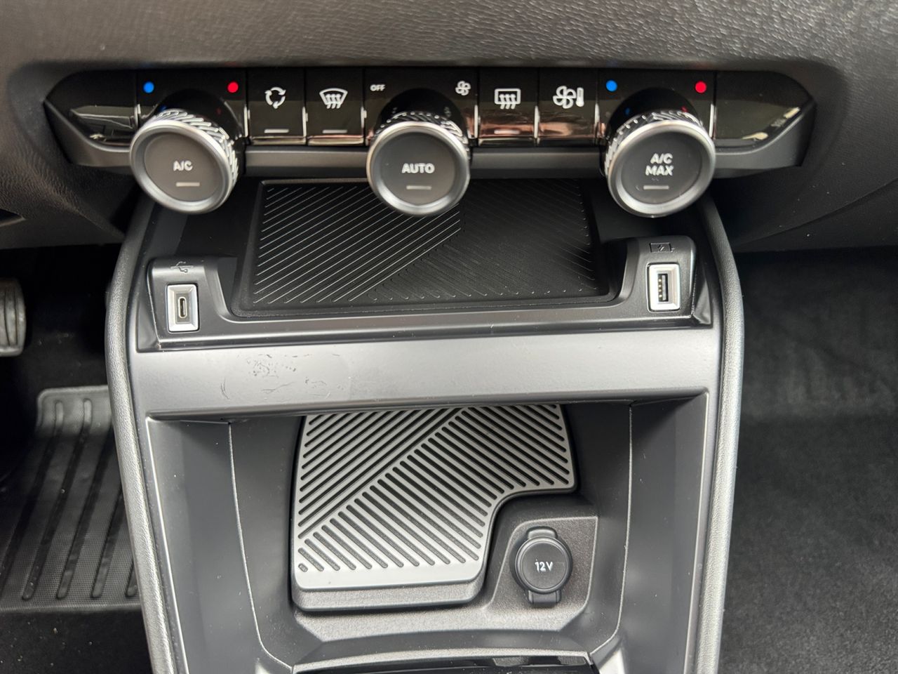 Citroën C4 BLUE HDI 110 CV FEEL - Foto 2