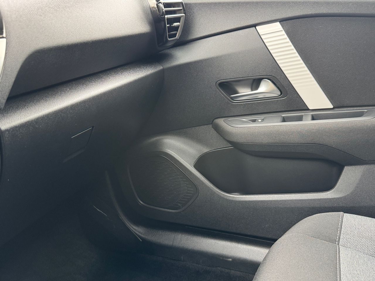 Citroën C4 BLUE HDI 110 CV FEEL - Foto 2