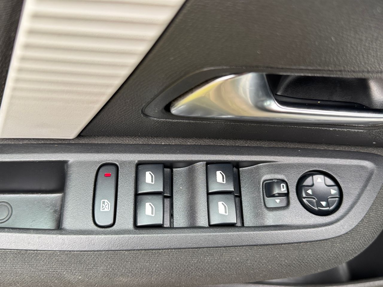 Citroën C4 BLUE HDI 110 CV FEEL - Foto 2