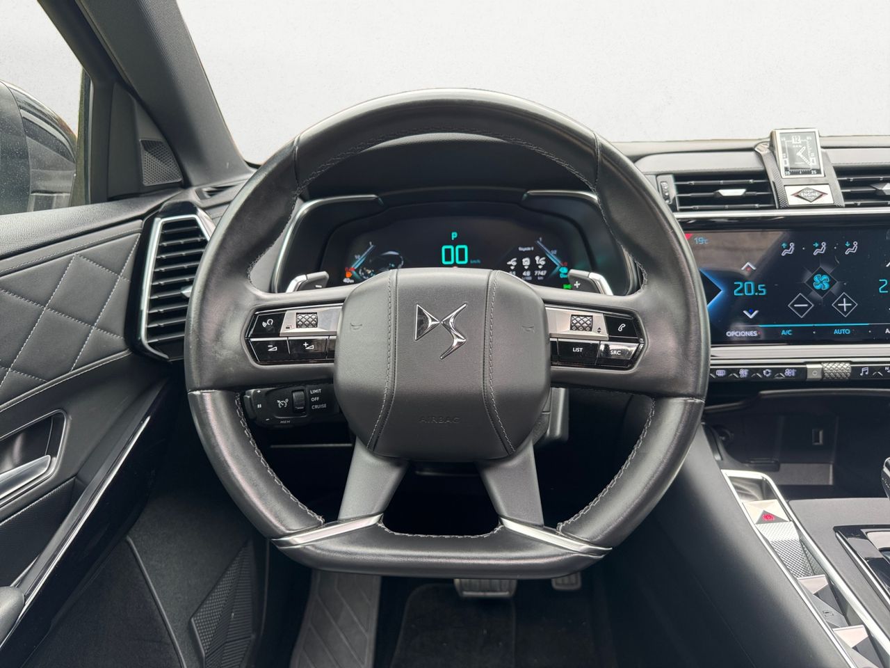 DS DS 7 Crossback E TENSE 4X4 GRAND CHIC - Foto 2