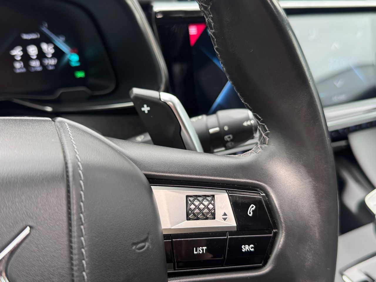 DS DS 7 Crossback E TENSE 4X4 GRAND CHIC - Foto 2