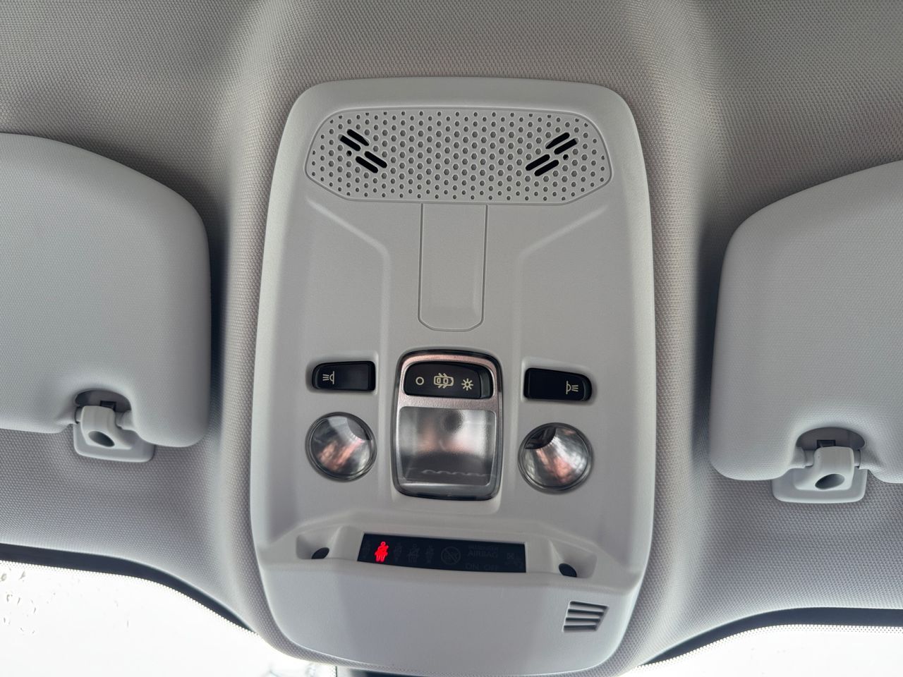 Peugeot 2008 ACTIVE PACK BLUE HDI 110 CV - Foto 2