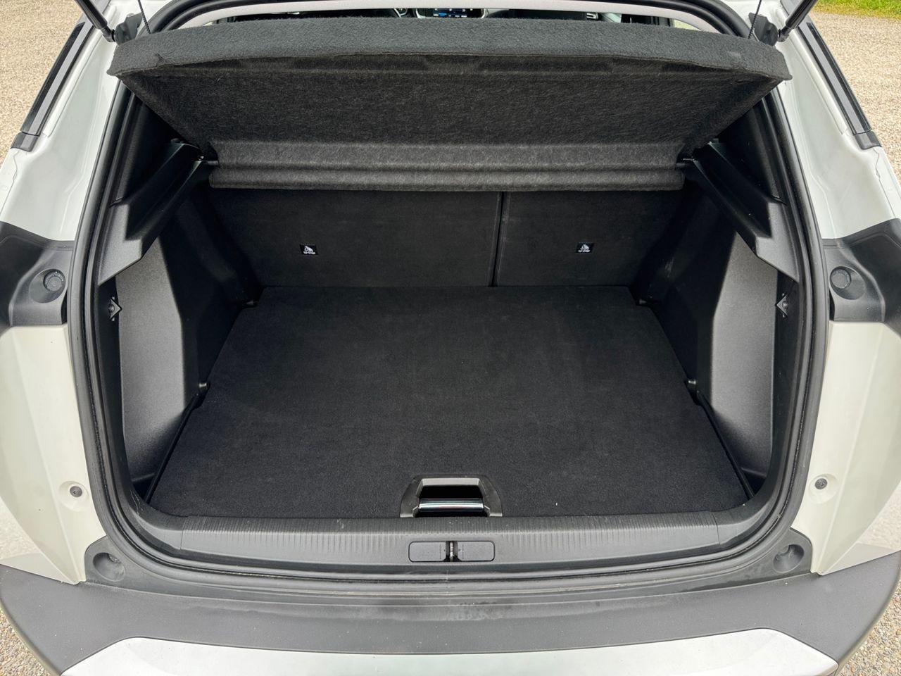 Peugeot 2008 ACTIVE PACK BLUE HDI 110 CV - Foto 2