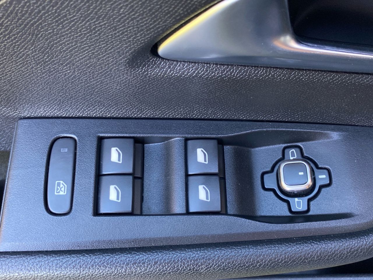 Opel Astra EDITION 1.2T XHT MT6 S/S 130 HP - Foto 2