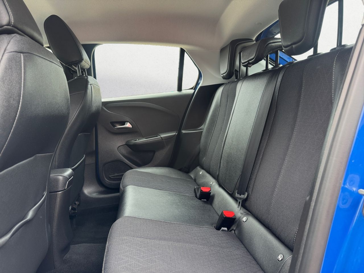 Opel Corsa ELEGANCE 1.5 D DT MT6 S7S 100 CV - Foto 2