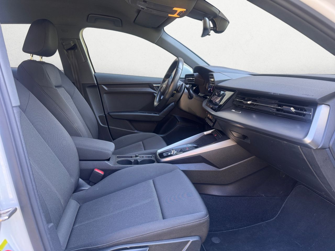 Audi A3 SPORTBACK 30 TDI 85 KW 116 CV S TRONIC - Foto 2