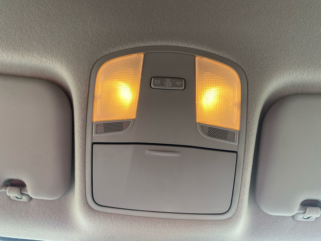 Kia Stonic 1.0 TGDI 74 KW 100 CV MHEV CONCEPT - Foto 2