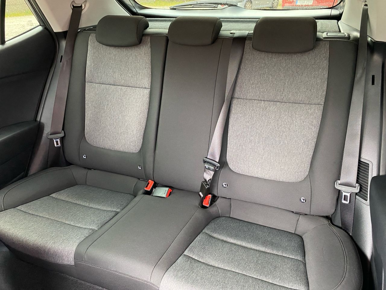 Kia Stonic 1.0 TGDI 74 KW 100 CV MHEV CONCEPT - Foto 2