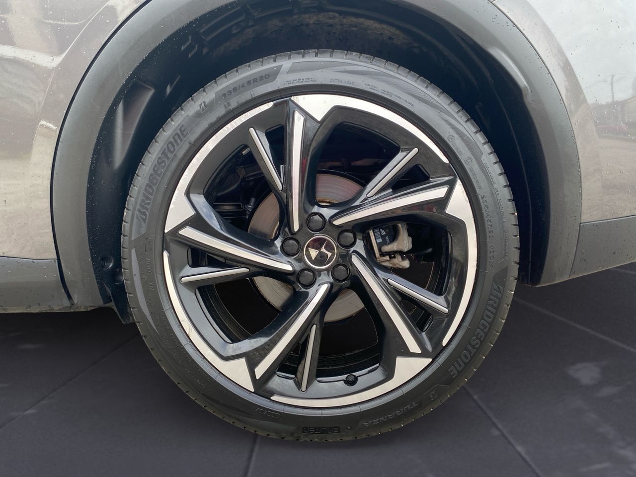 DS DS 7 Crossback E TENSE 300 4X4 LOUVRE - Foto 2