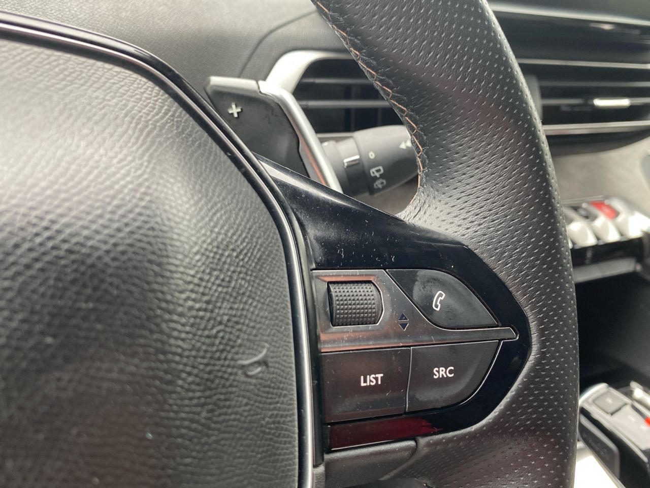 Peugeot 3008 Hybrid GT HYBRID 225 e EAT8 - Foto 2