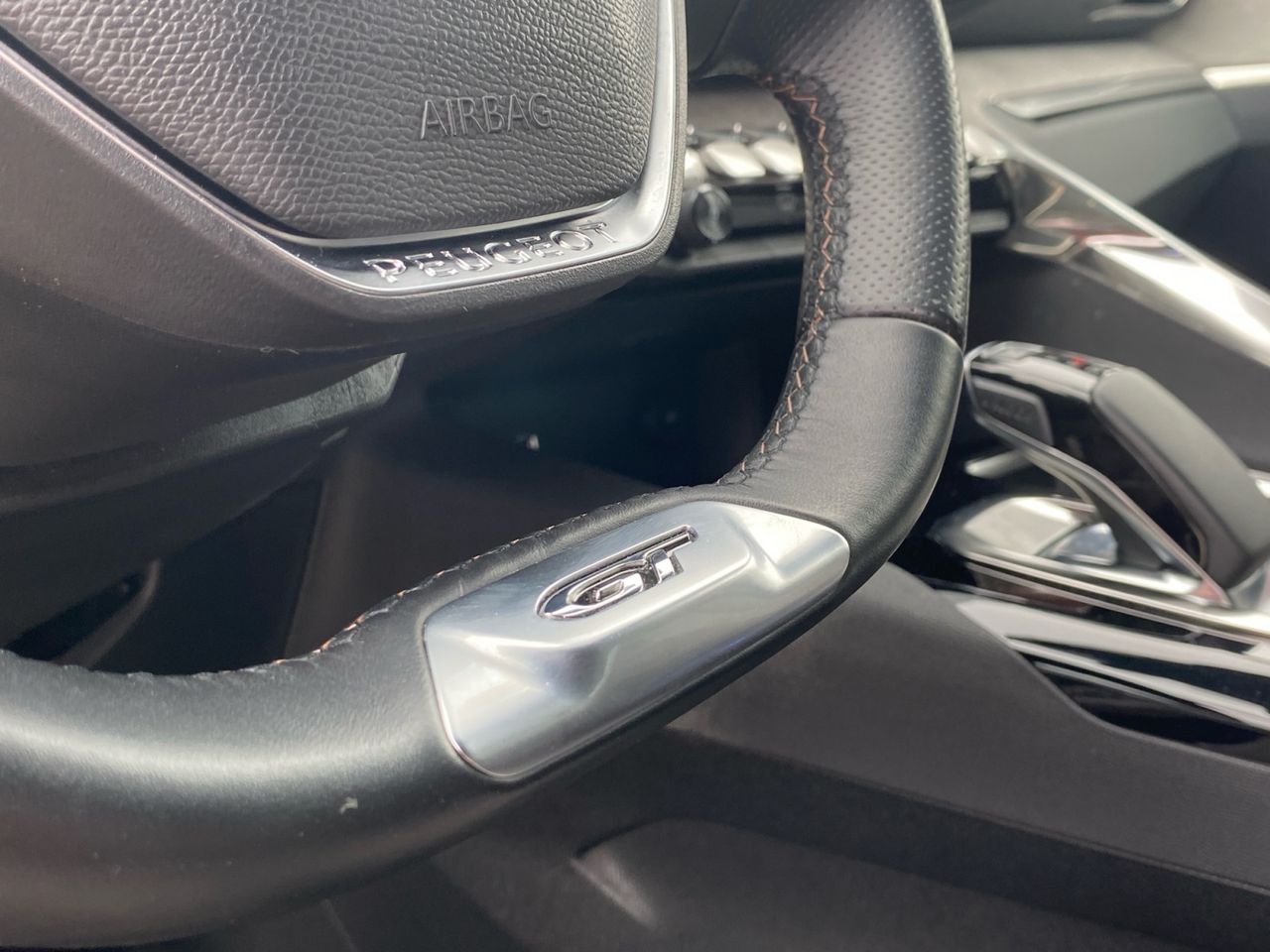 Peugeot 3008 Hybrid GT HYBRID 225 e EAT8 - Foto 2