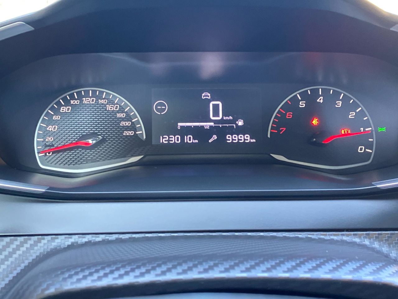 Peugeot 208 ACTIVE BLUE HDI 100 CV - Foto 2