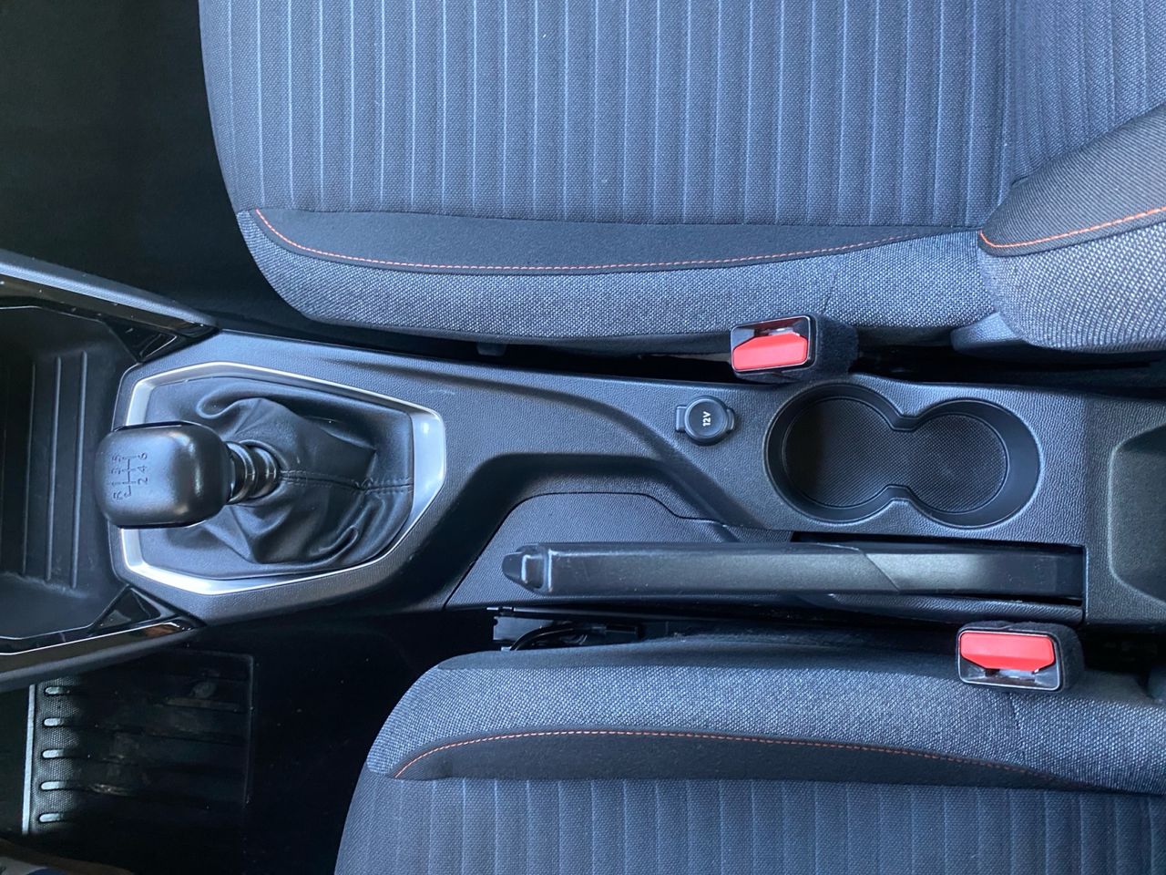 Peugeot 208 ACTIVE BLUE HDI 100 CV - Foto 2