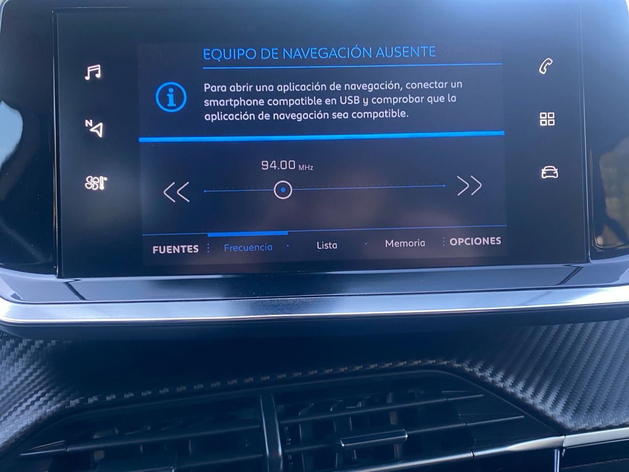 Peugeot 2008 ALLURE BLUE HDI 130 CV EAT8 - Foto 2