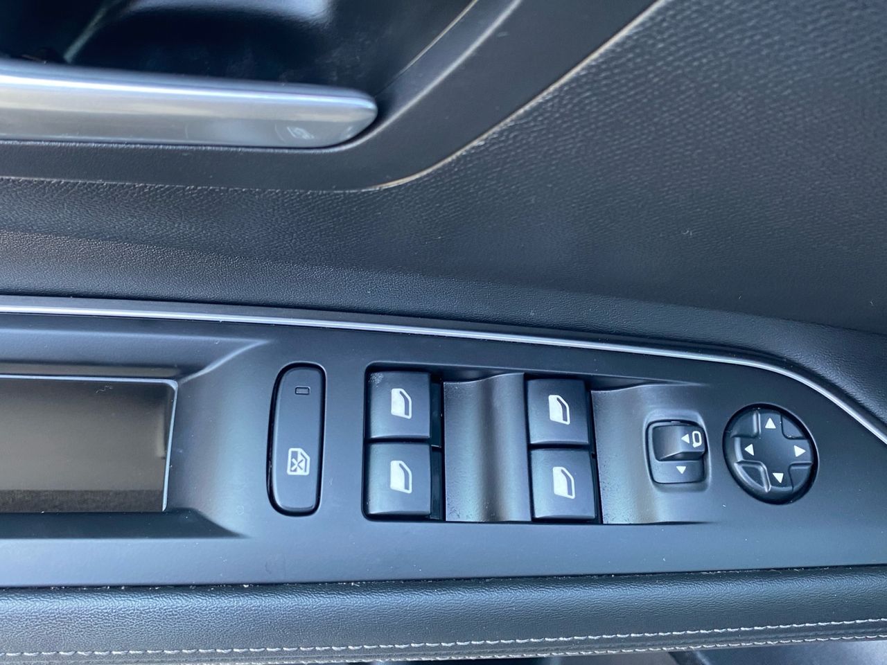 Peugeot 3008 ALLURE BLUE HDI 130 CV - Foto 2