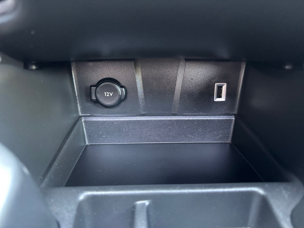 DS DS 7 Crossback BLUE HDI 130 CV AUT PERFORMANCE - Foto 2