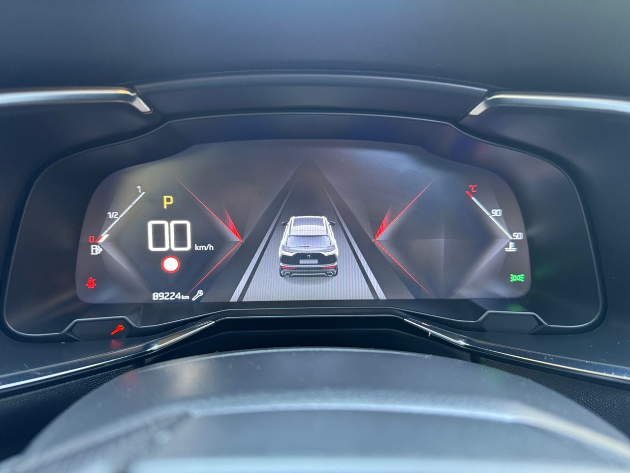 DS DS 7 Crossback BLUE HDI 130 CV AUT PERFORMANCE - Foto 2