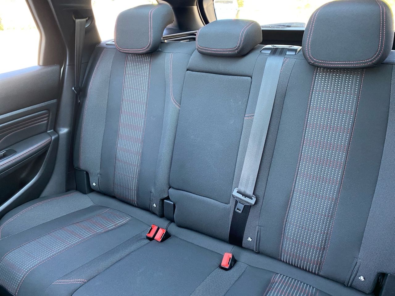 Peugeot 308 SW GT LINE BLUE HDI 130 CV EAT8 - Foto 2