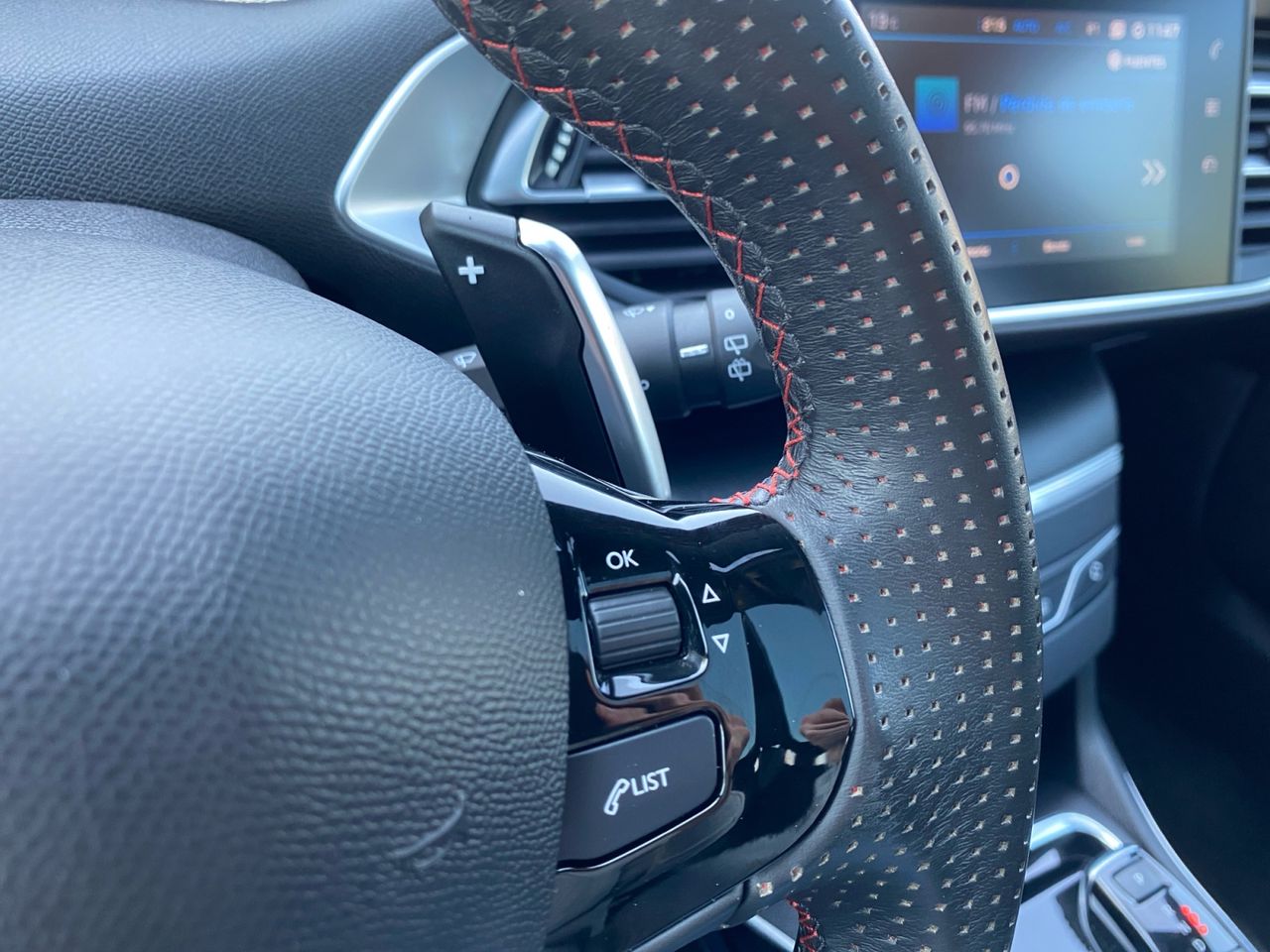 Peugeot 308 SW GT LINE BLUE HDI 130 CV EAT8 - Foto 2