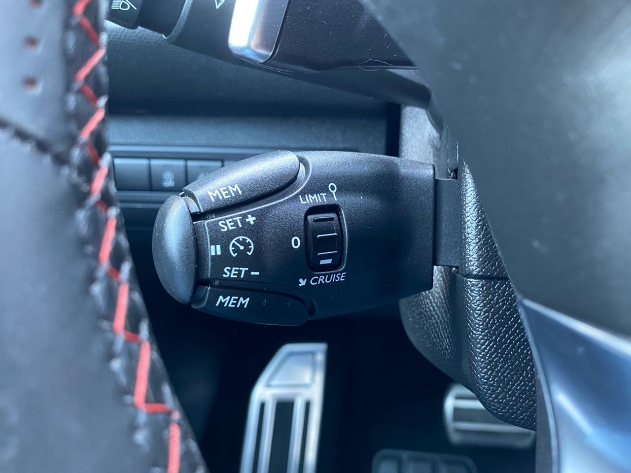 Peugeot 308 SW GT LINE BLUE HDI 130 CV EAT8 - Foto 2