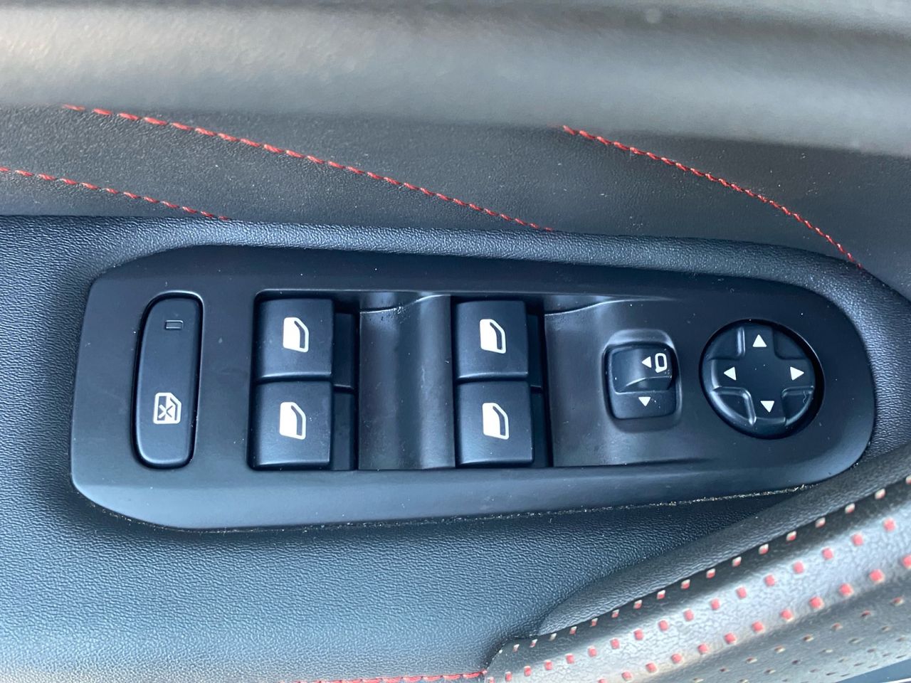 Peugeot 308 SW GT LINE BLUE HDI 130 CV EAT8 - Foto 2