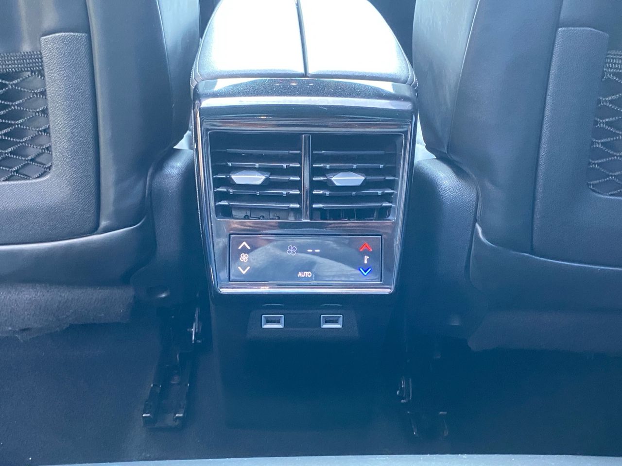 DS DS 7 Crossback E TENSE 300 4X4 RIVOLI - Foto 2