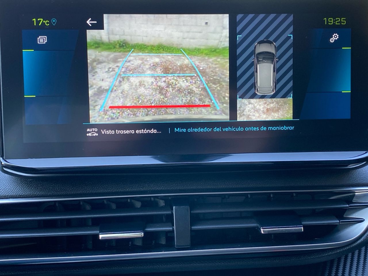 Peugeot 3008 Hybrid ALLURE HYBRID 225 e EAT8 - Foto 2