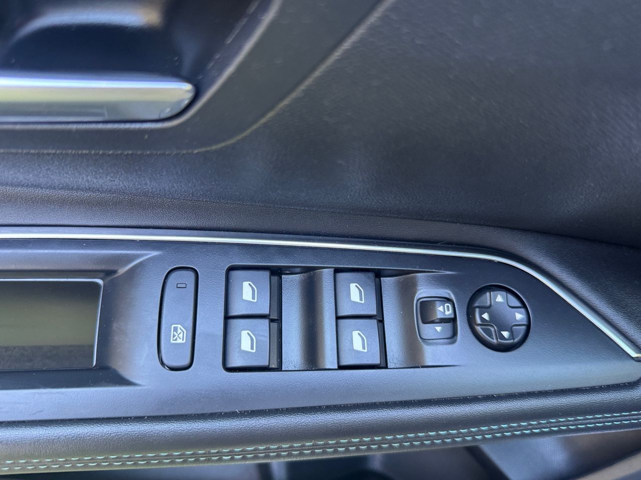 Peugeot 3008 Hybrid ALLURE PACK PLUG IN HYBRID 225 e EAT8 - Foto 2