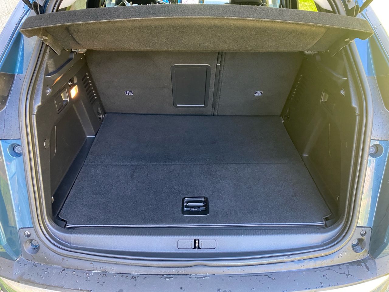 Peugeot 3008 Hybrid ALLURE PACK HYBRID 300 e EAT8 - Foto 2