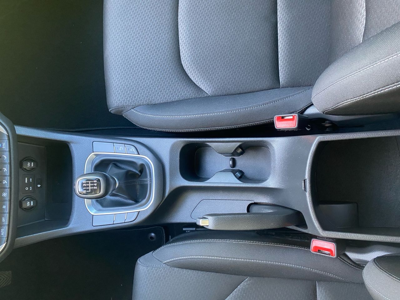 Hyundai i30 1.6 CRDI KLASS 110 CV - Foto 2