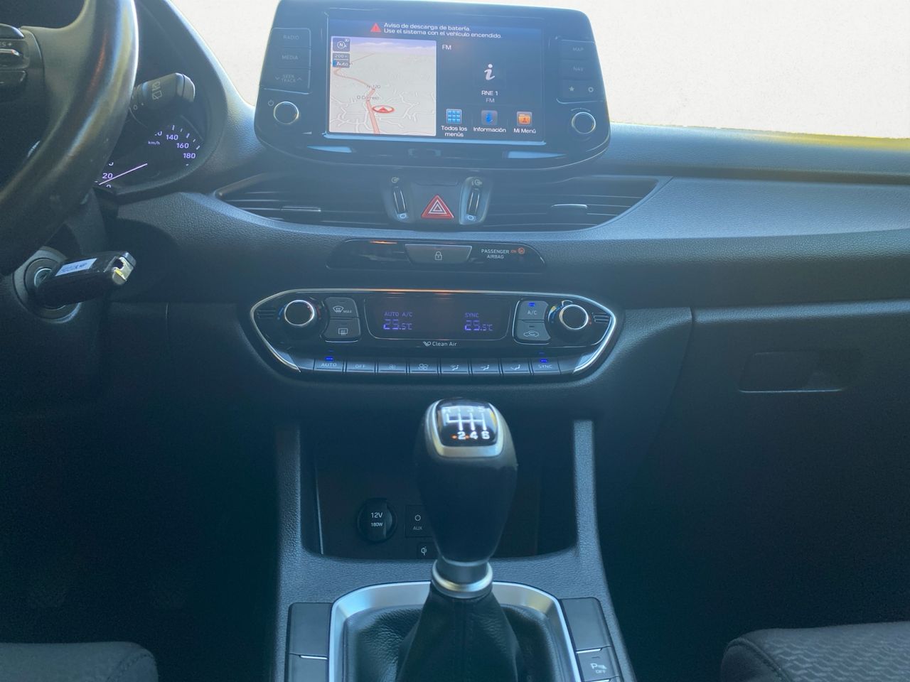 Hyundai i30 1.6 CRDI KLASS 110 CV - Foto 2
