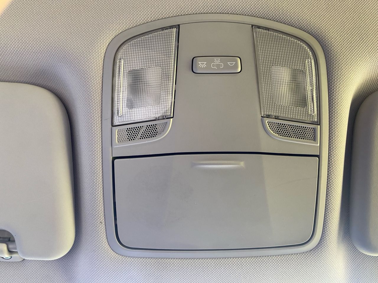 Hyundai i30 1.6 CRDI KLASS 110 CV - Foto 2