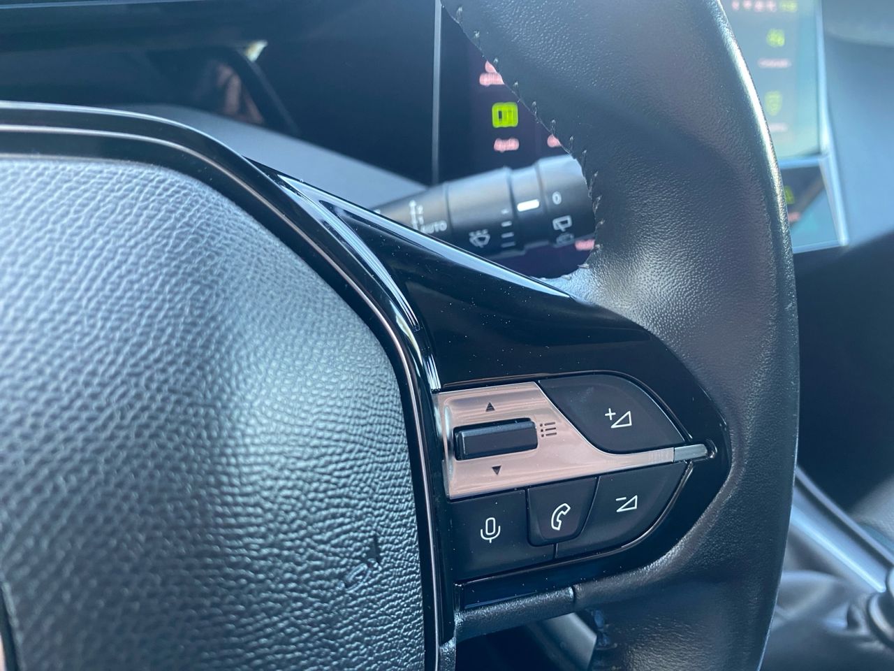 Peugeot 308 ALLURE BLUE HDI 130 CV - Foto 2