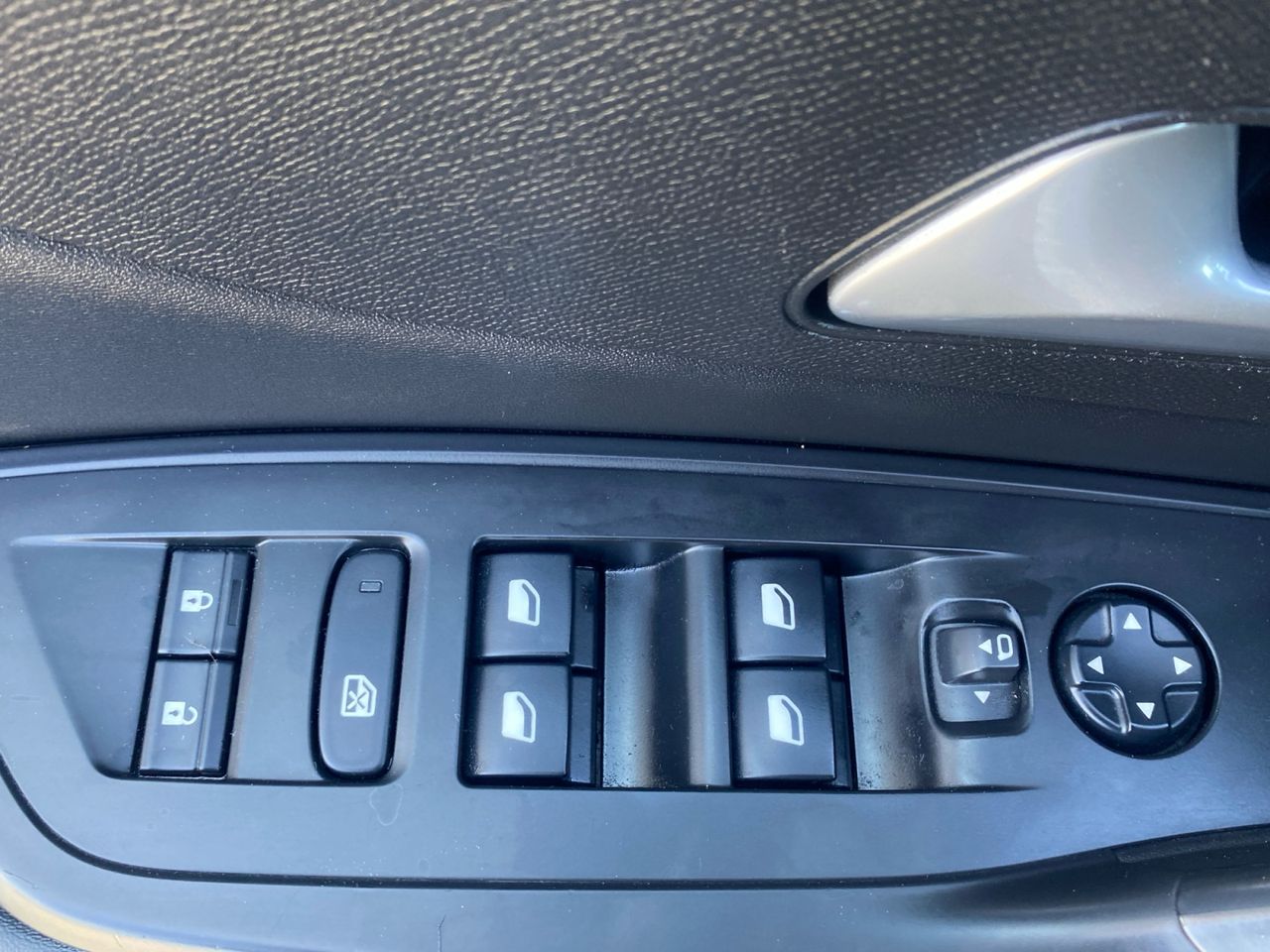 Peugeot 308 ALLURE BLUE HDI 130 CV - Foto 2