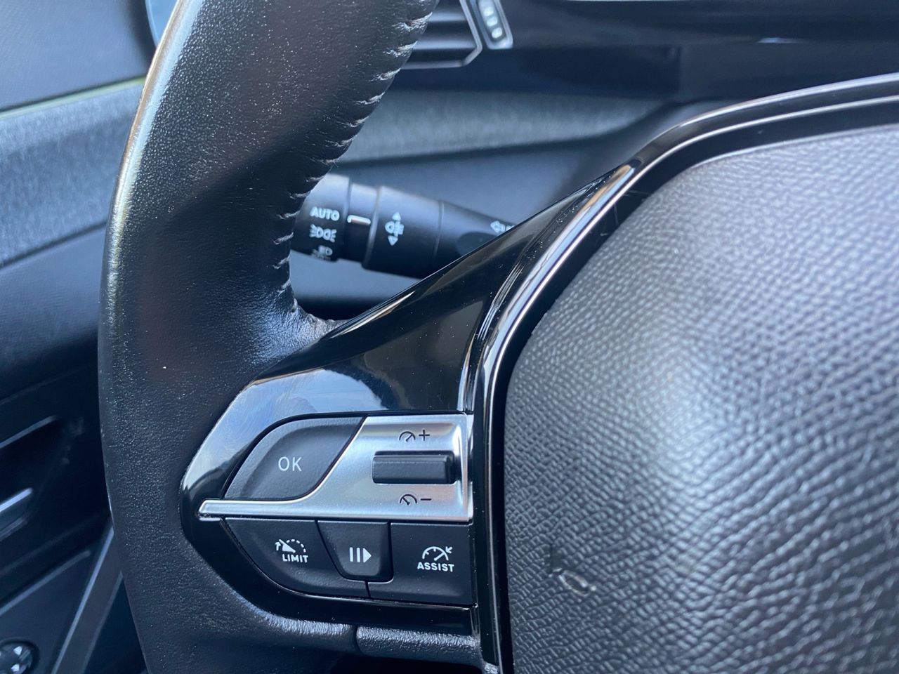 Peugeot 308 ALLURE BLUE HDI 130 CV - Foto 2