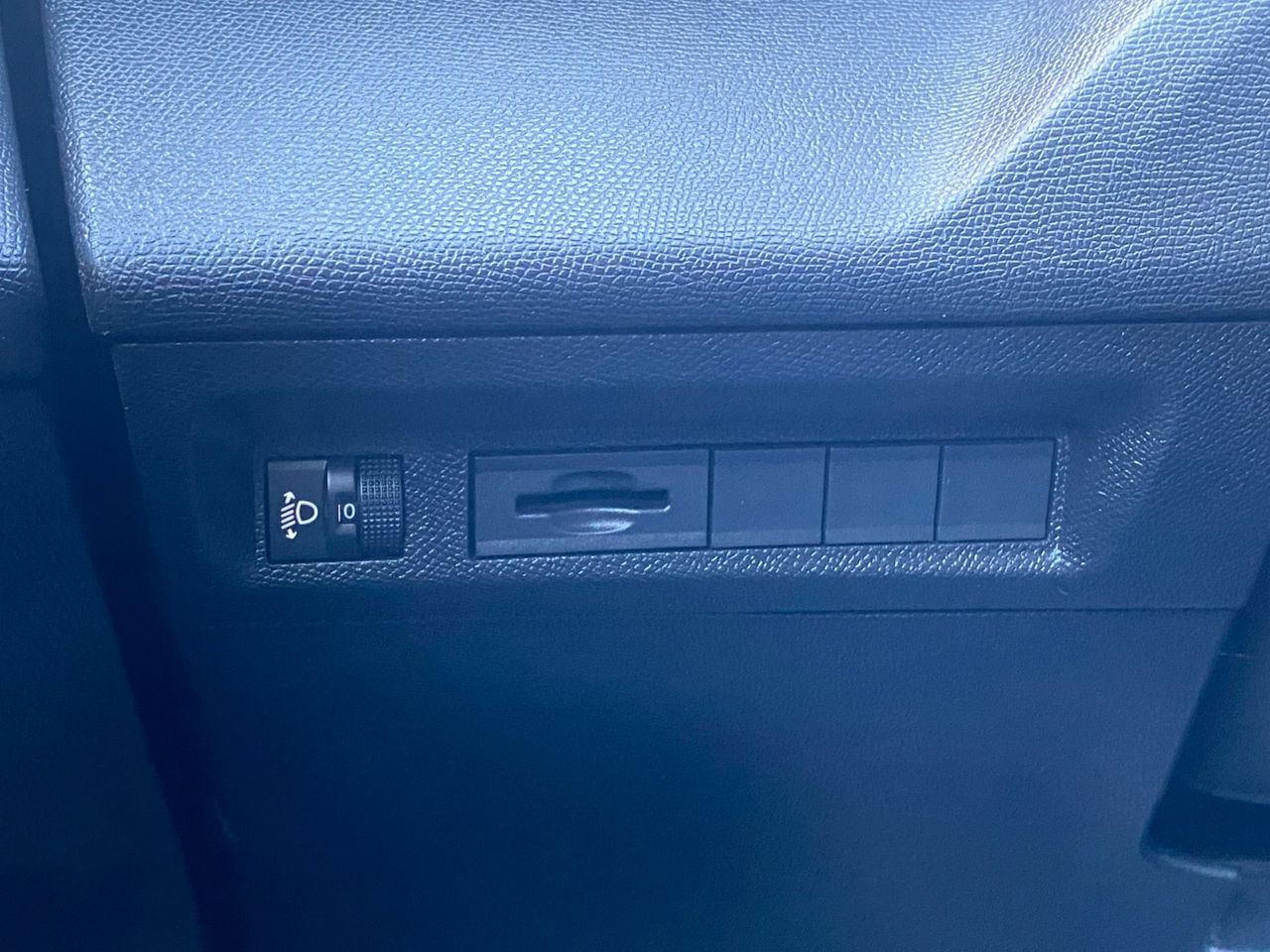 Peugeot 308 ALLURE BLUE HDI 130 CV - Foto 2