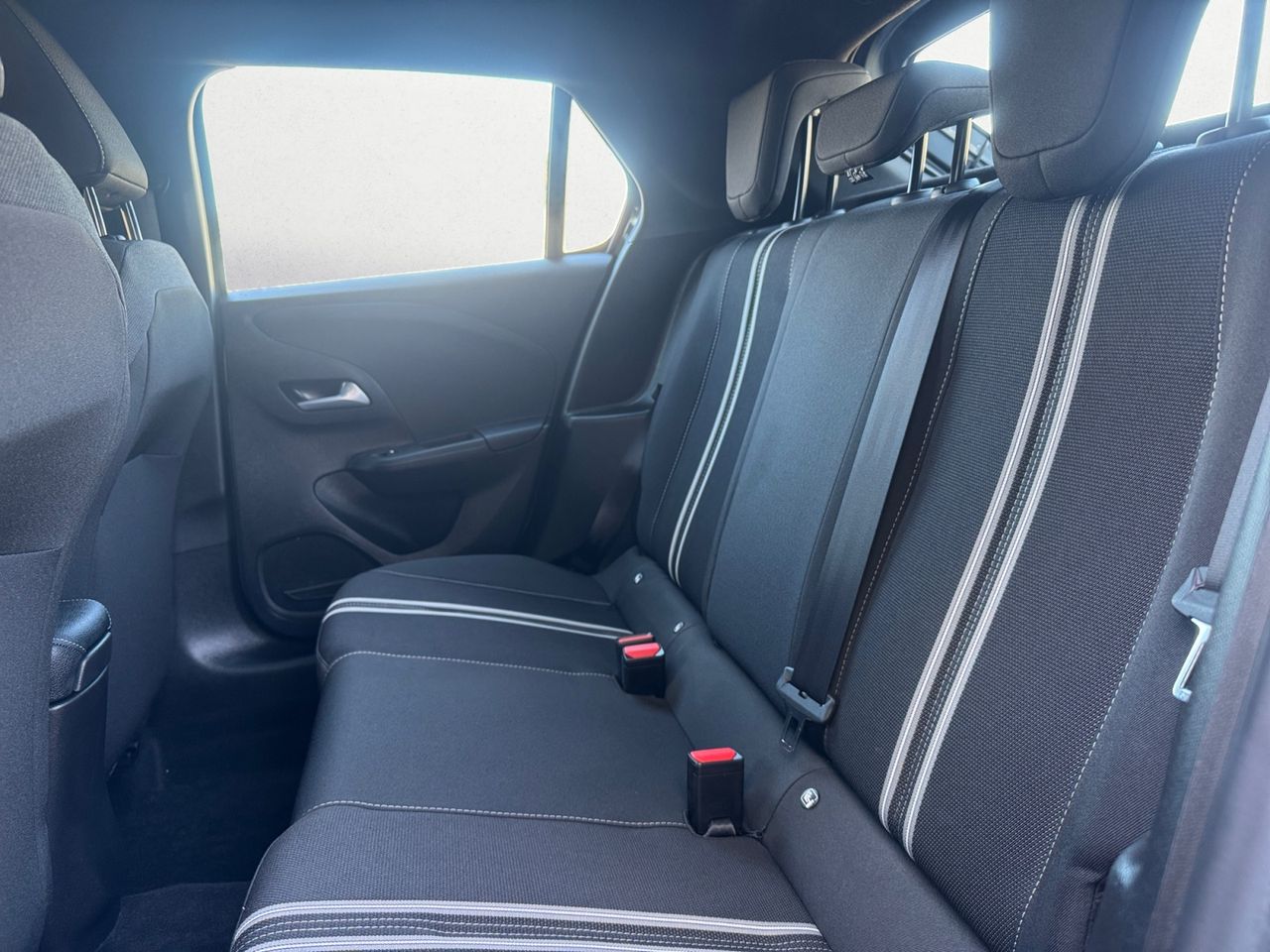 Opel Corsa GS 1.2T XHL MT6 S/S 100 CV - Foto 2