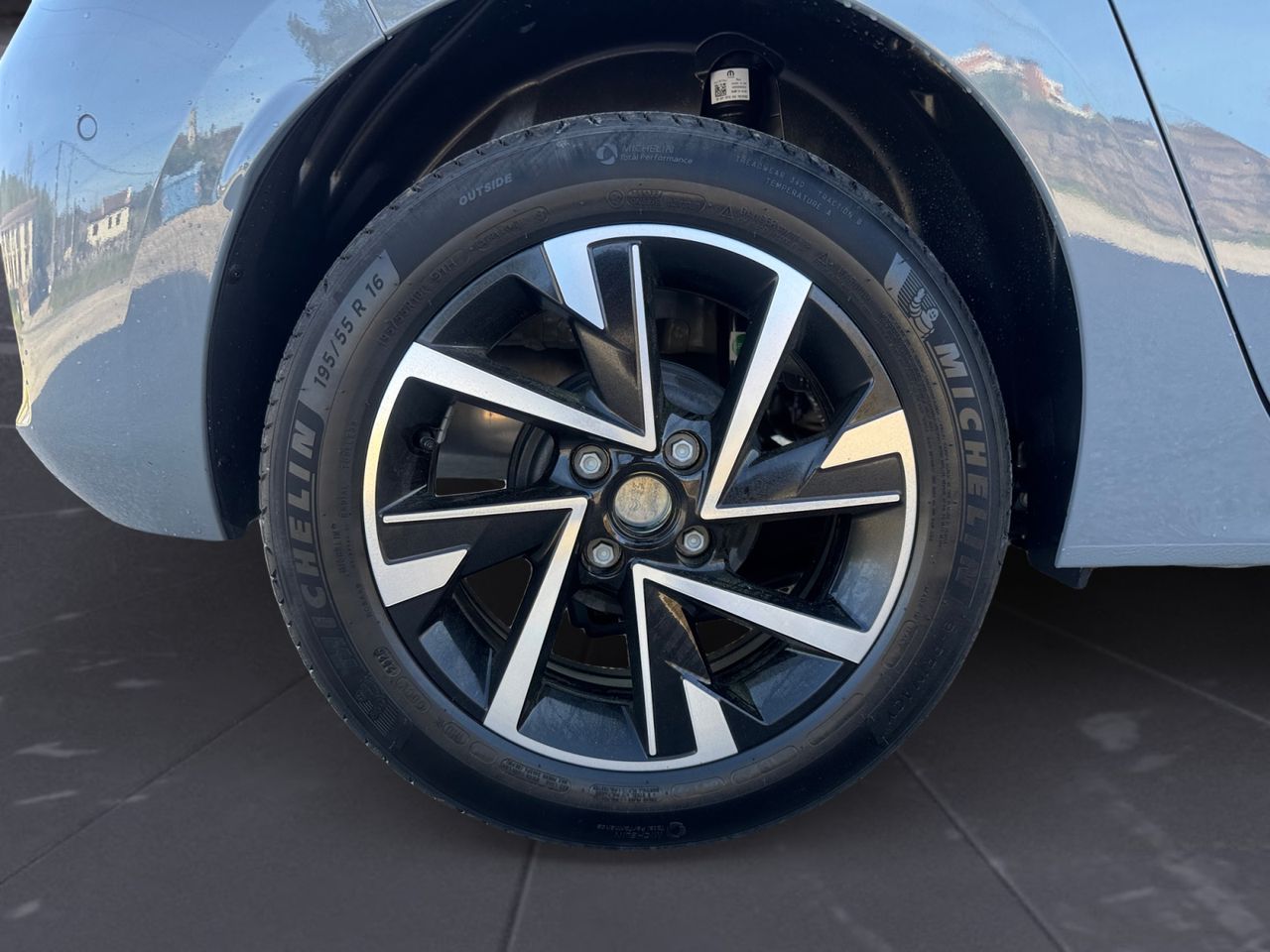 Opel Corsa GS 1.2T XHL MT6 S/S 100 CV - Foto 2