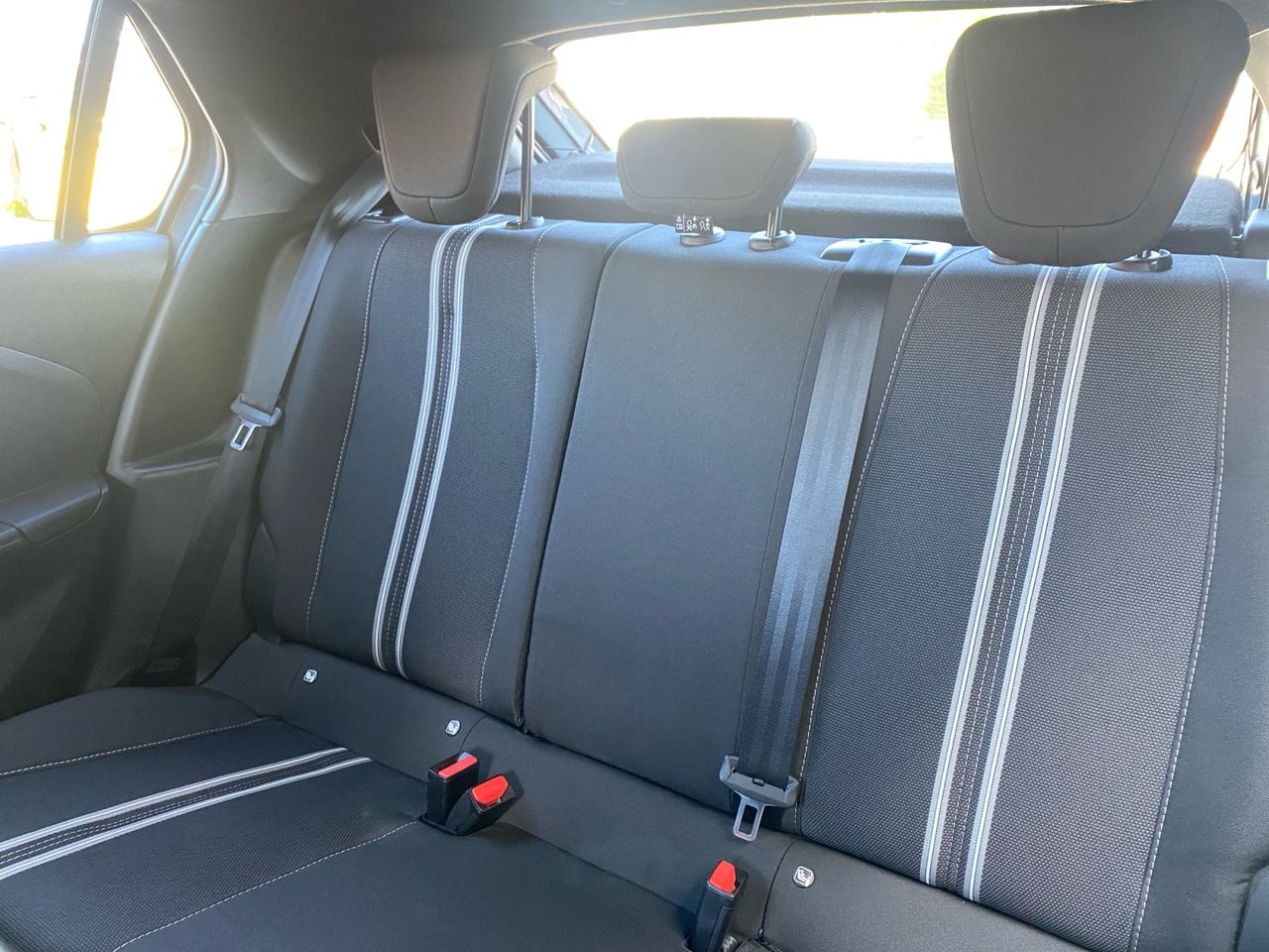 Opel Corsa GS 1.2T XHL MT6 S7S 100 CV - Foto 2