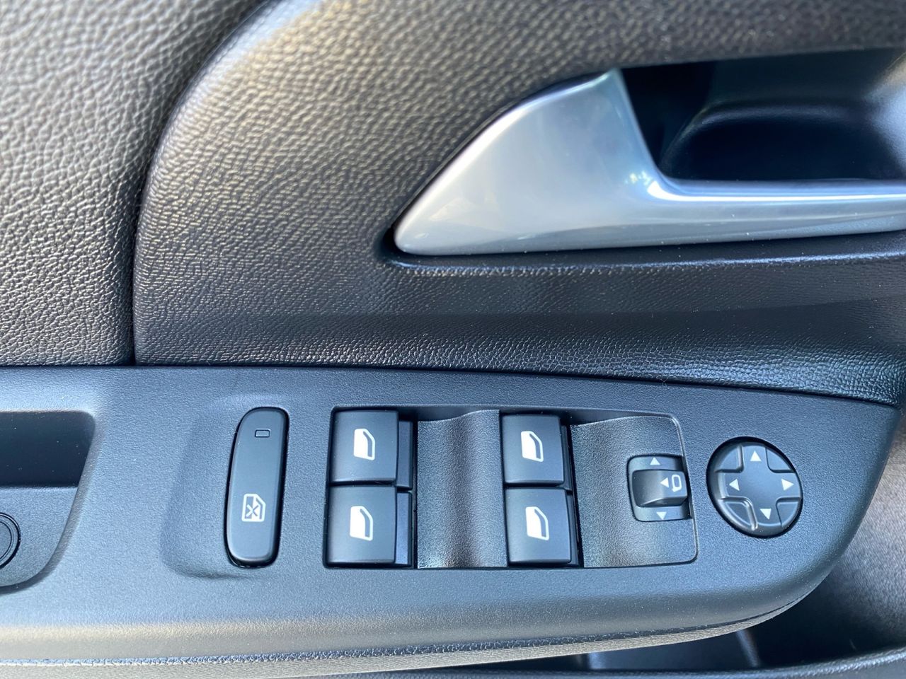 Opel Corsa GS 1.2T XHL MT6 S7S 100 CV - Foto 2